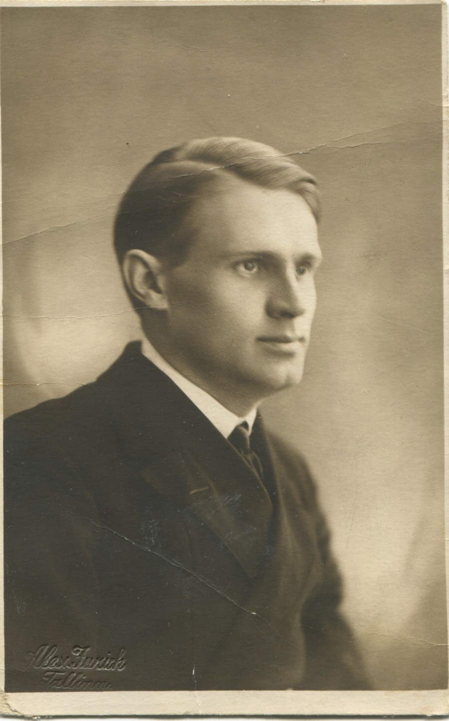 С.САВИНОВ_ТАЛЛИН_